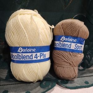 VintageLot of 2 SkeinsDarlaineMade in BrazilDarlaine Yarn Company in Jam